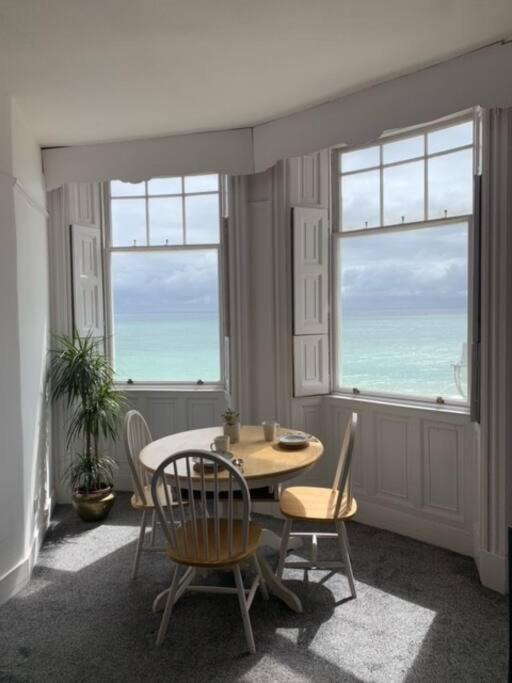 Stunning Seafront Apartment Brighton Exterior photo